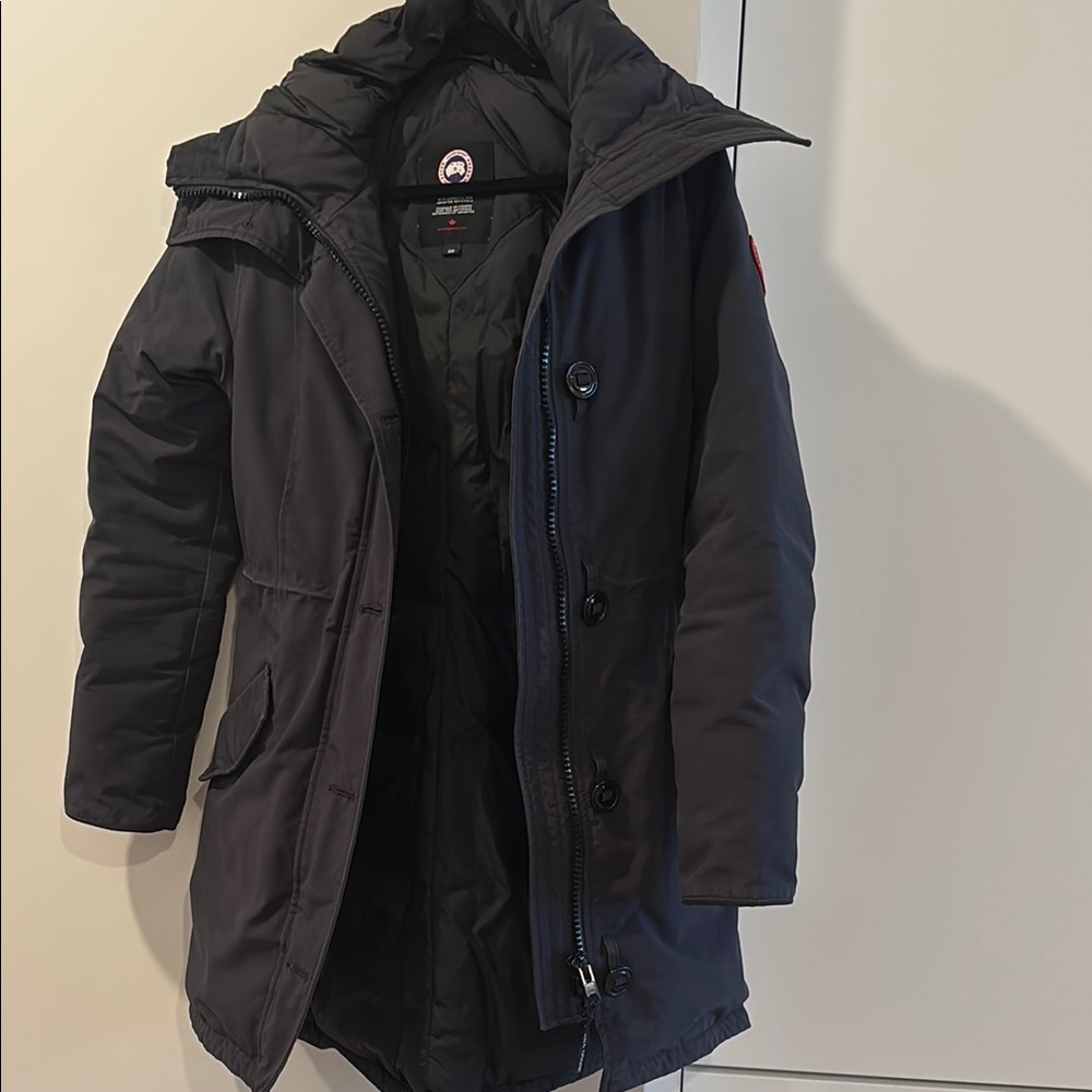 Women’s Black Winter Parka